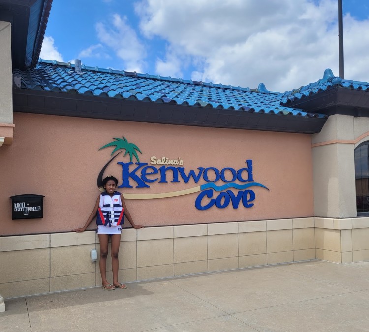 Kenwood Cove Aquatic Park (Salina,&nbspKS)